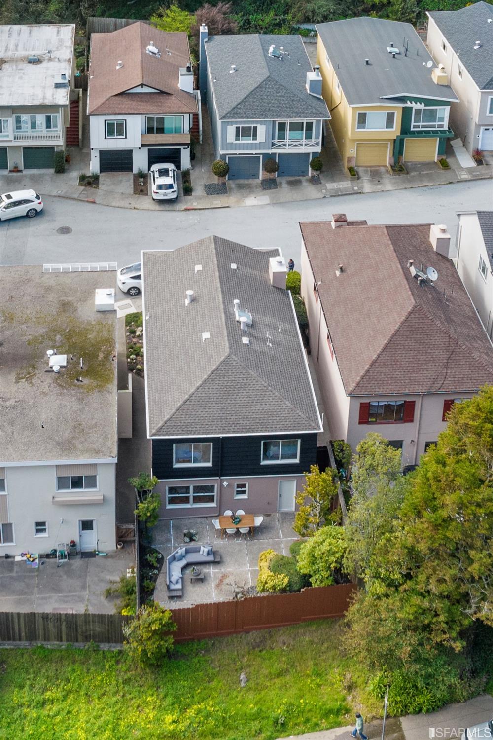 171 Forest Knolls Drive