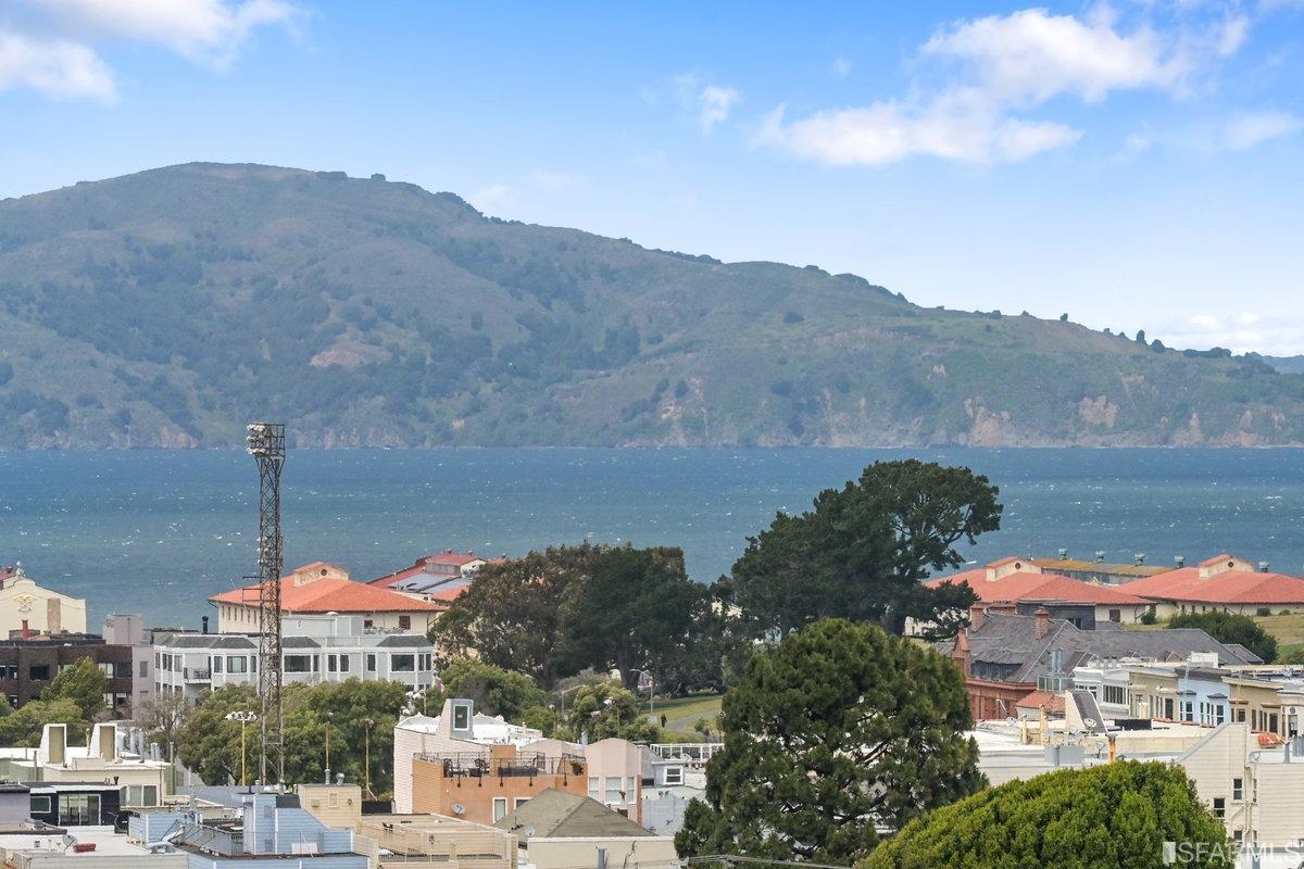 2821 Buchanan Street Unit: 3-4