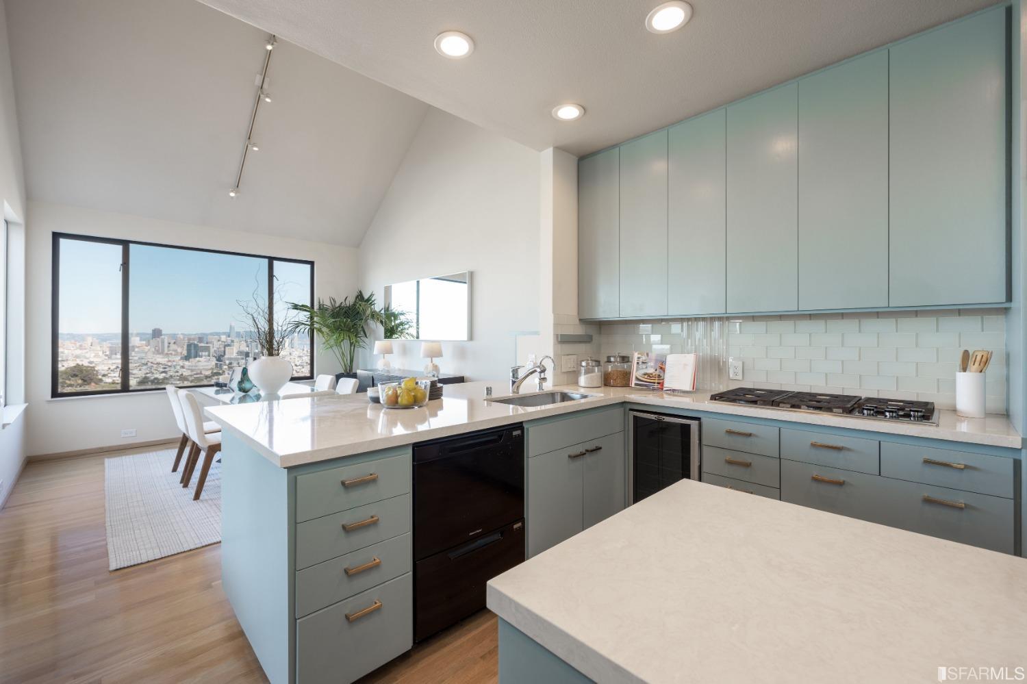 3 Burnett Avenue Unit: 3