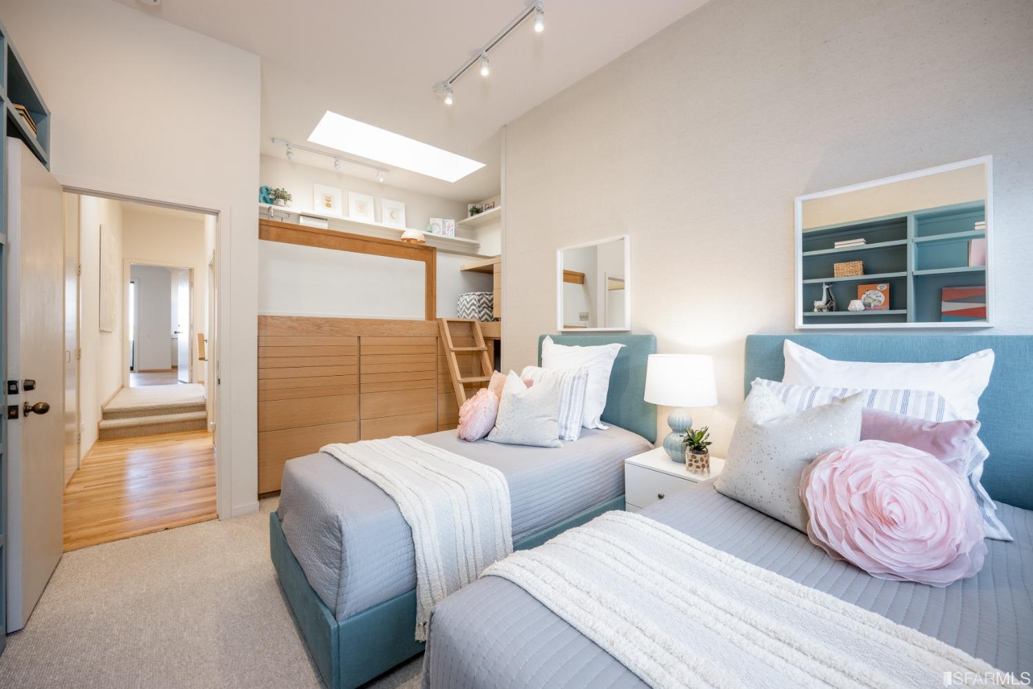 3 Burnett Avenue Unit: 3