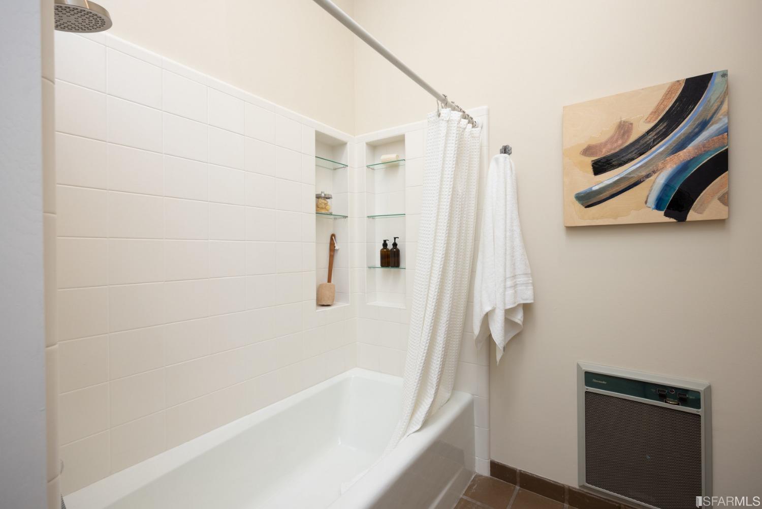 3 Burnett Avenue Unit: 3