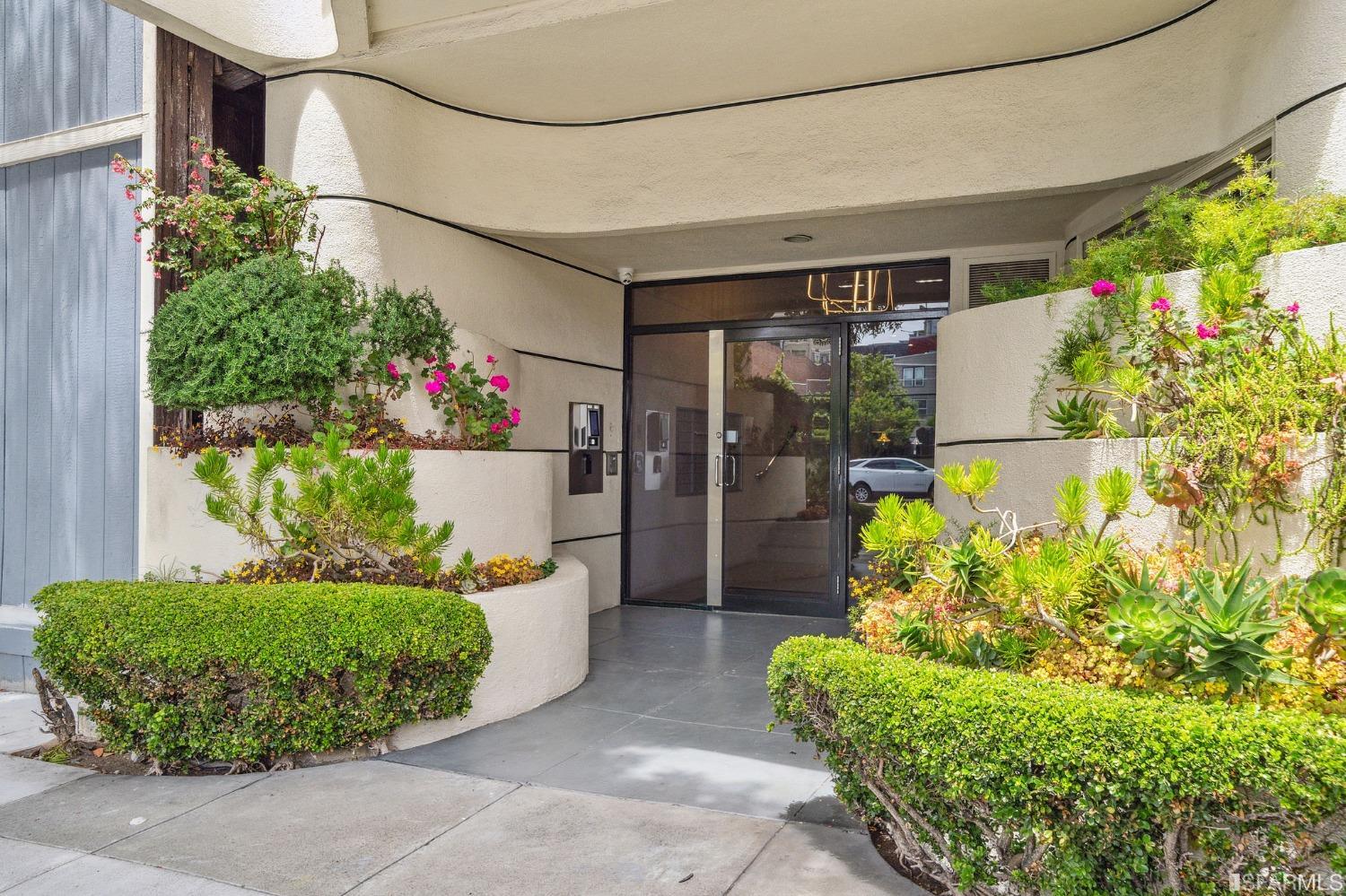 1440 Broadway Street Unit: 403