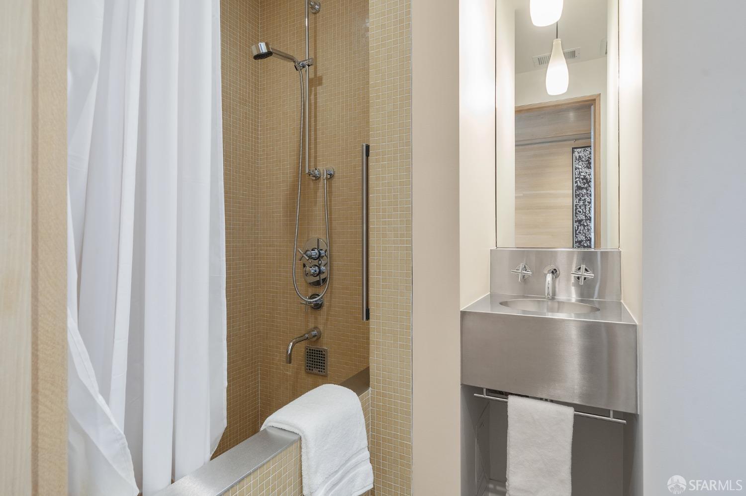 1750 Taylor Street Unit: 1202
