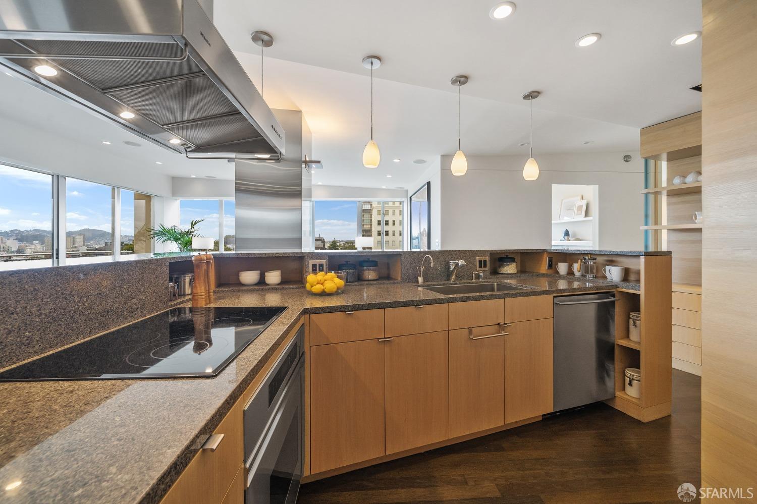 1750 Taylor Street Unit: 1202