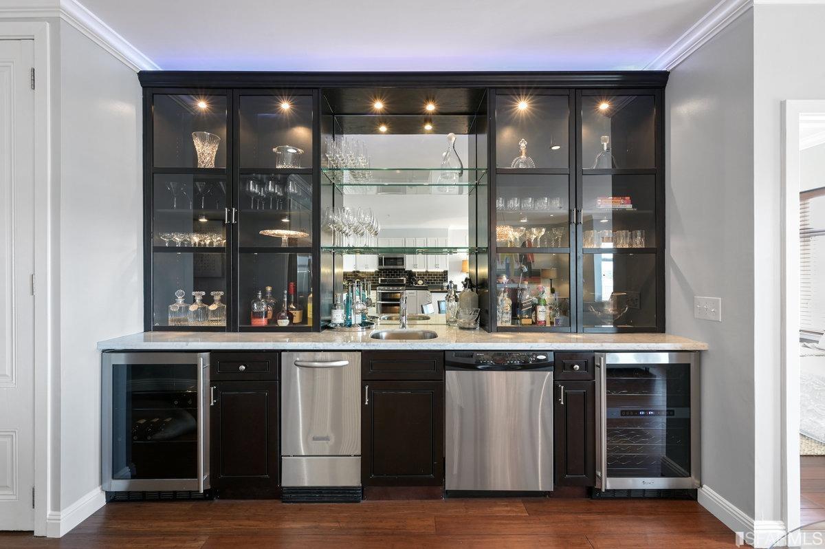 4343 3rd Street Unit: 201