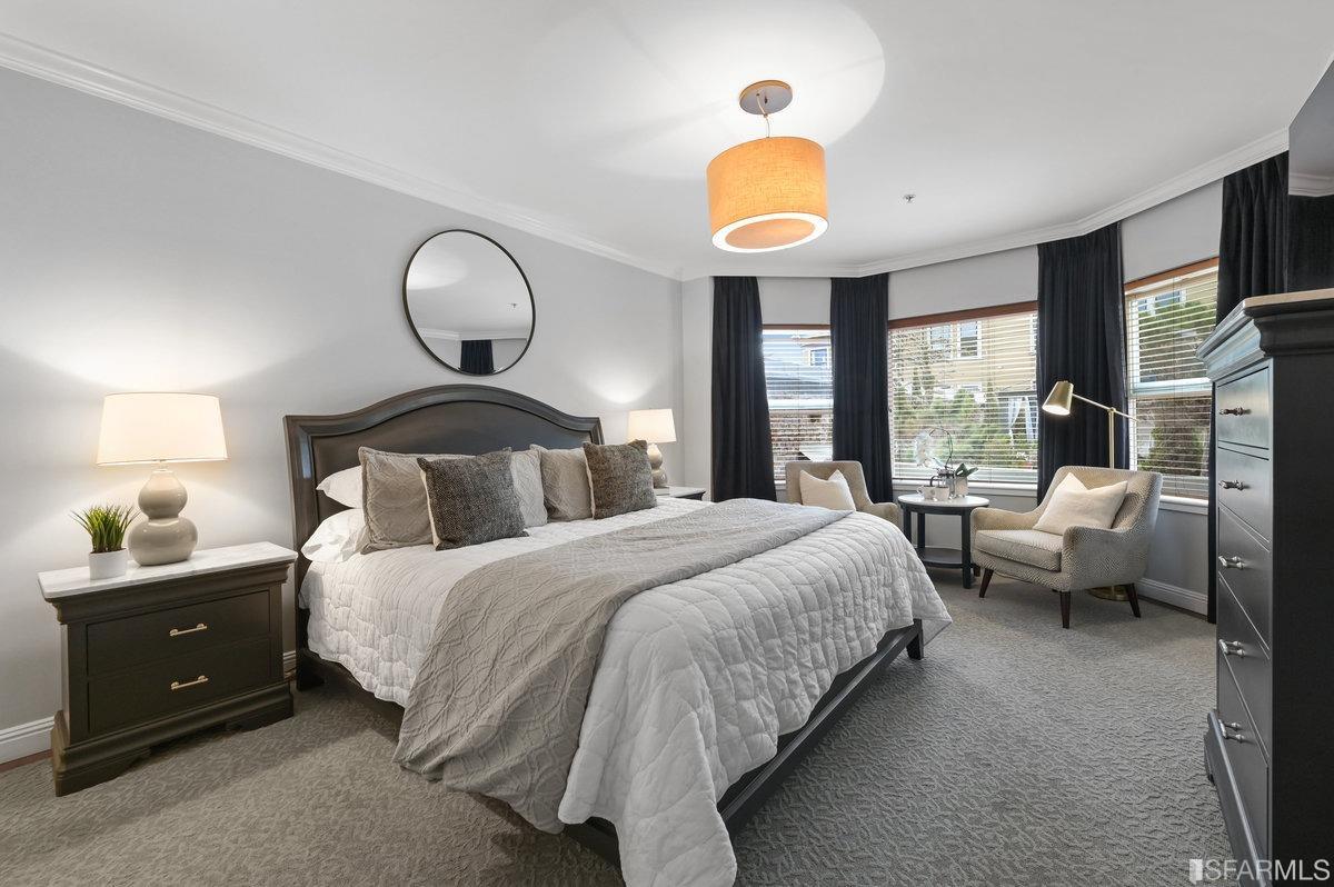 4343 3rd Street Unit: 201