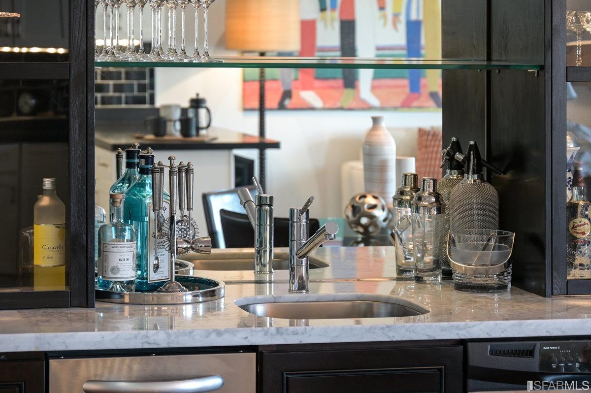 4343 3rd Street Unit: 201