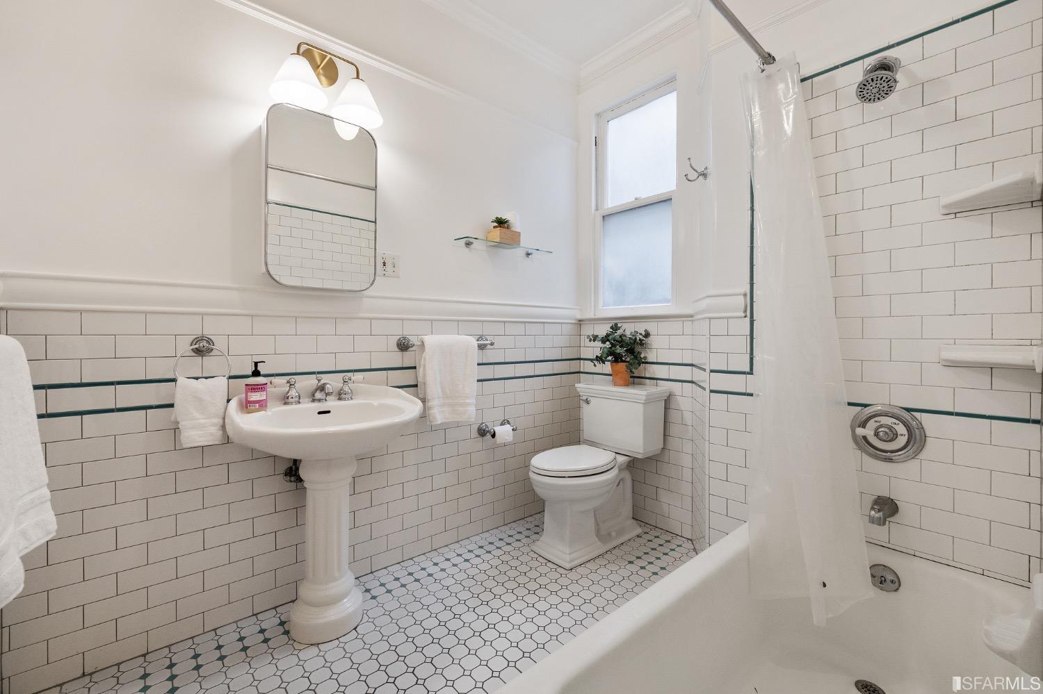 1516 Mcallister Street Unit: A