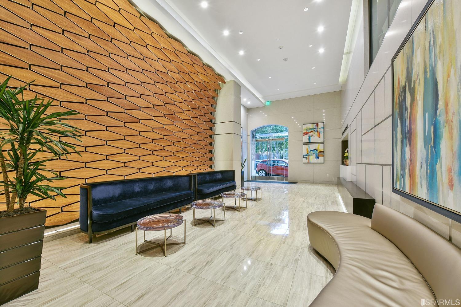 72 Townsend Street Unit: 606