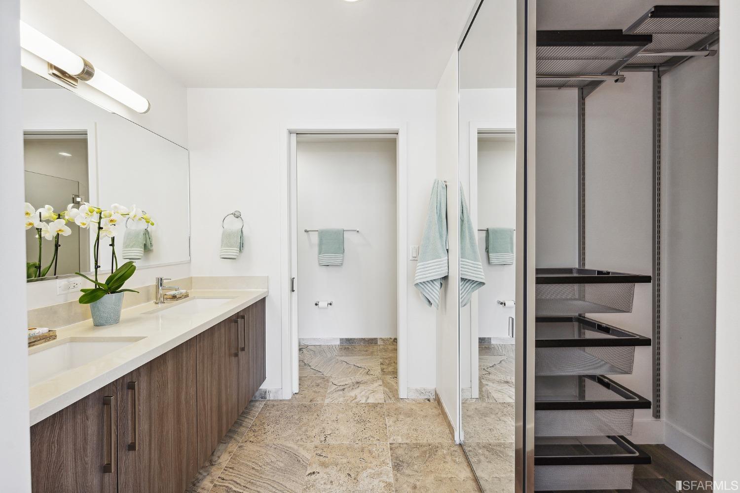 72 Townsend Street Unit: 606