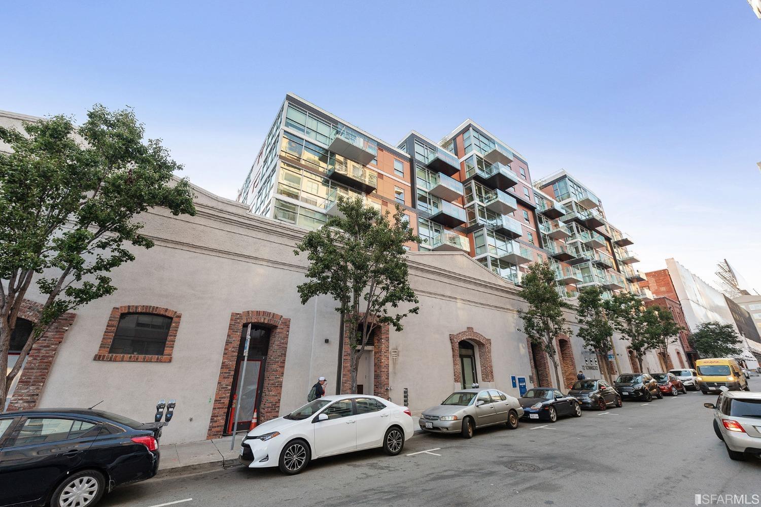 72 Townsend Street Unit: 606