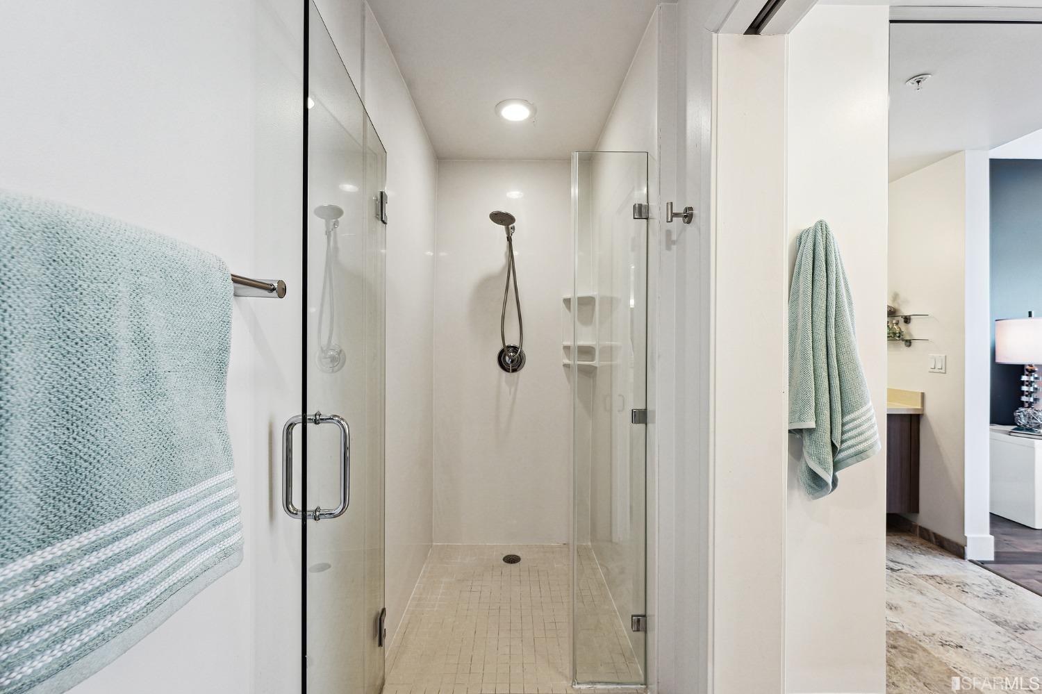 72 Townsend Street Unit: 606