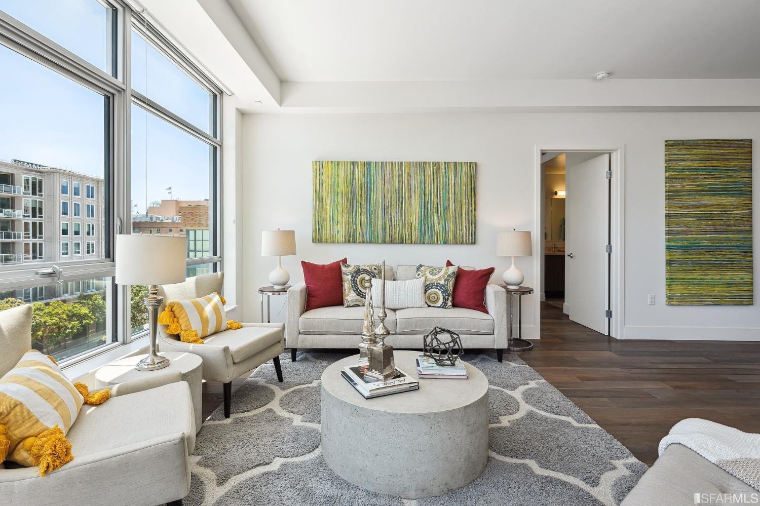 72 Townsend Street Unit: 606