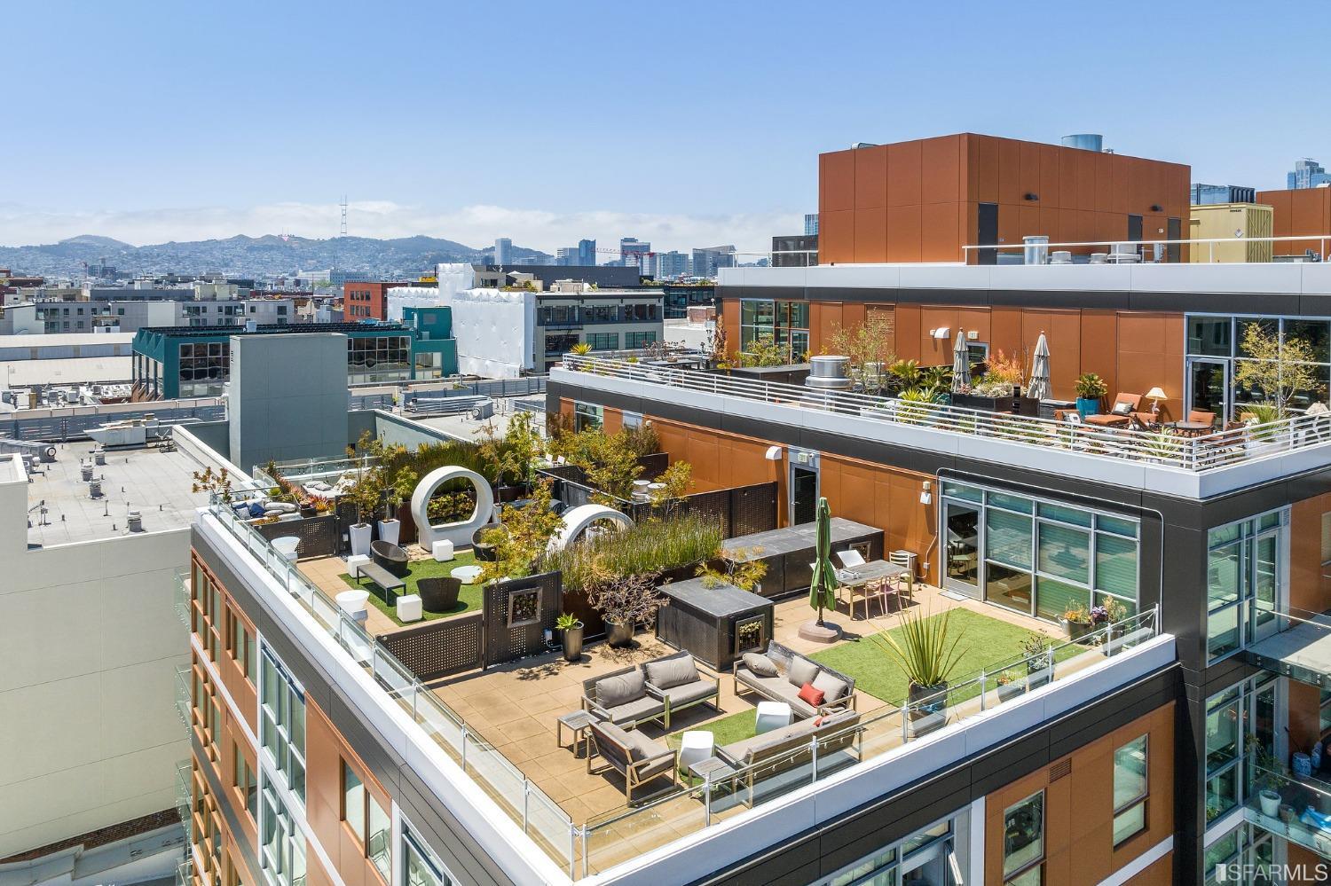 72 Townsend Street Unit: 606