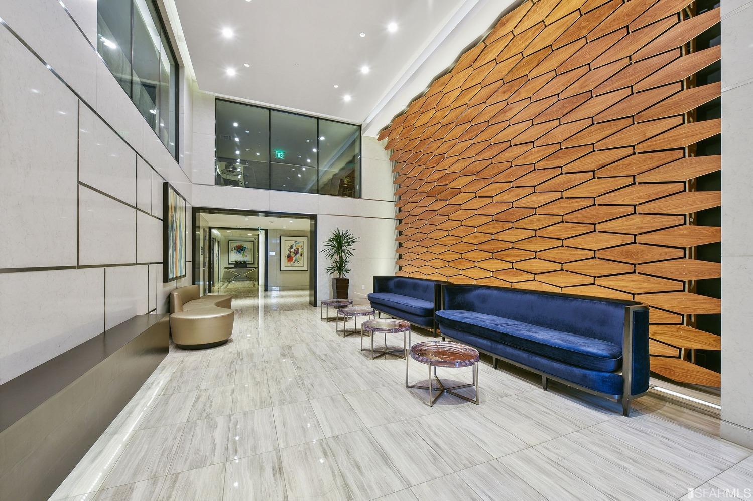 72 Townsend Street Unit: 606