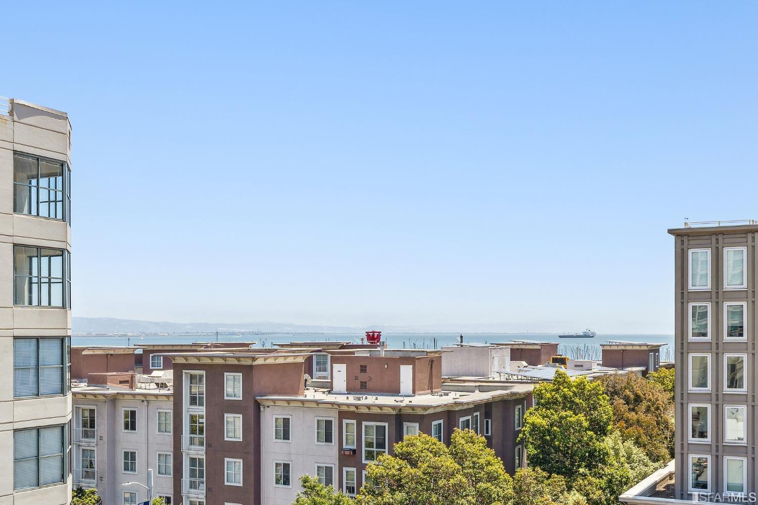 72 Townsend Street Unit: 606