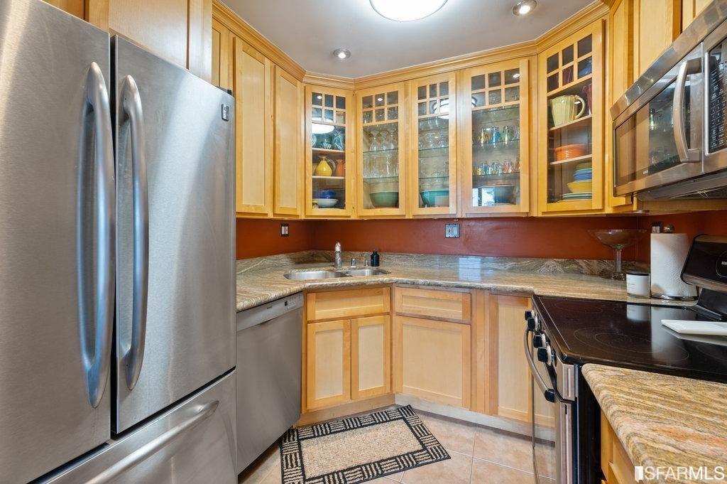 160 Gardenside Drive Unit: 401