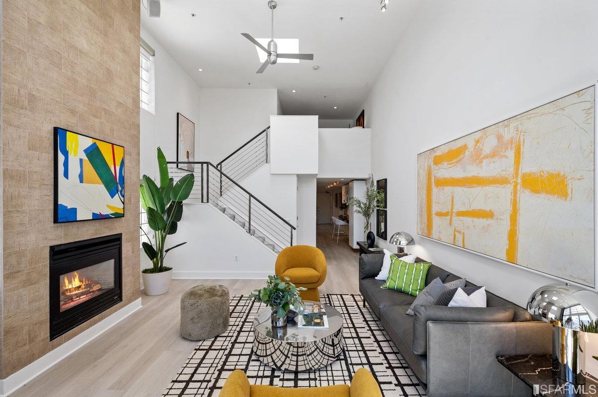 322 6th Street Unit: 13