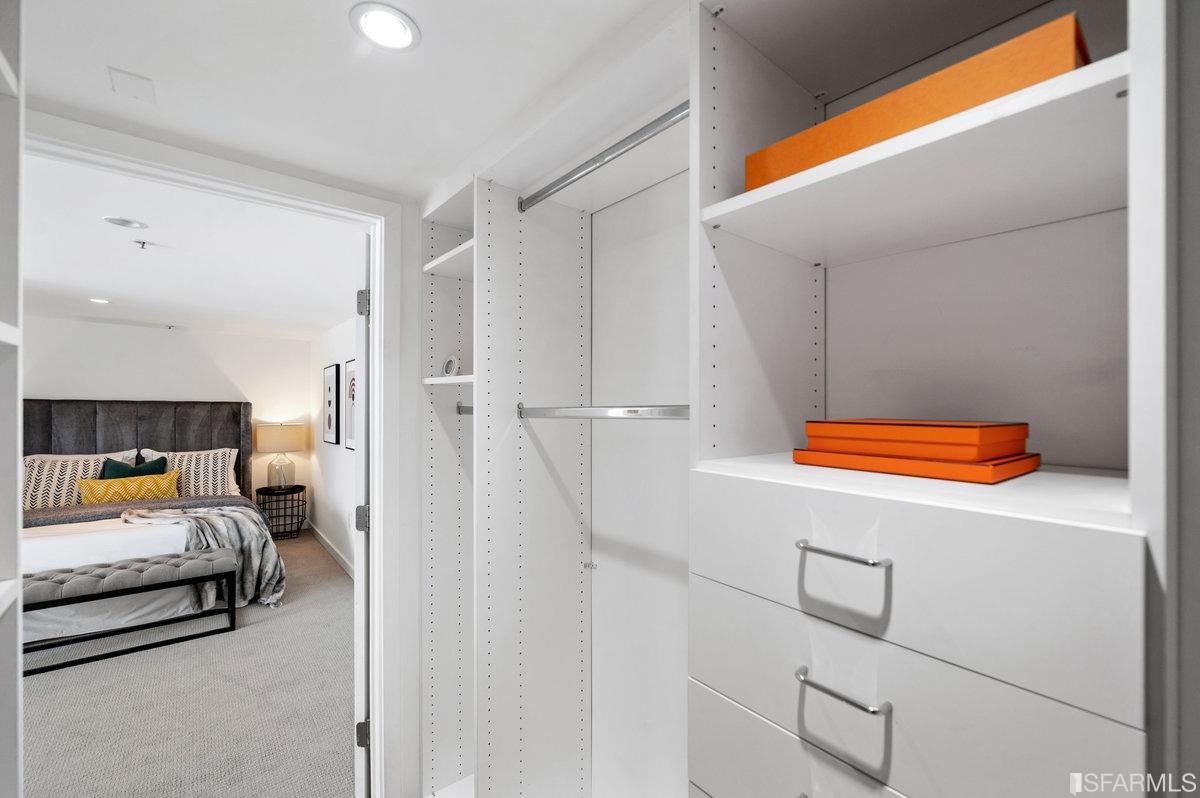 322 6th Street Unit: 13