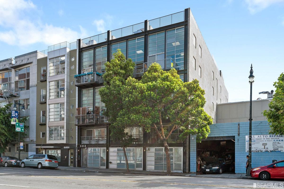 322 6th Street Unit: 13