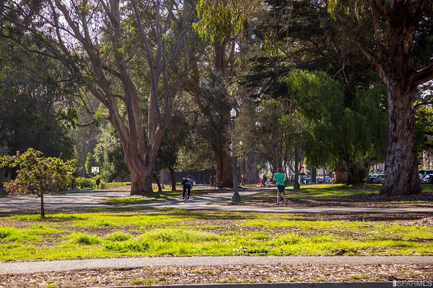 2001 Mcallister Street Unit: 221