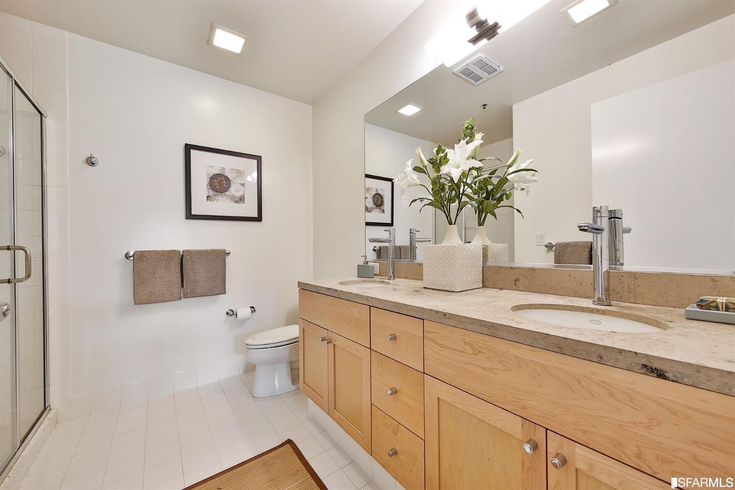 2001 Mcallister Street Unit: 221