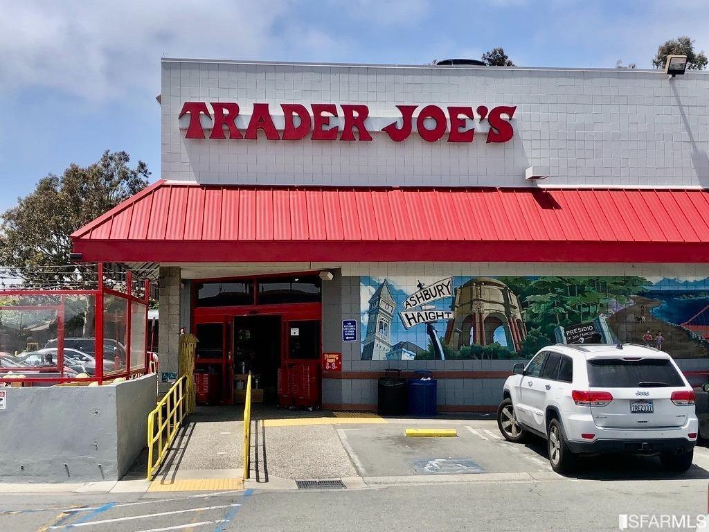 2001 Mcallister Street Unit: 221