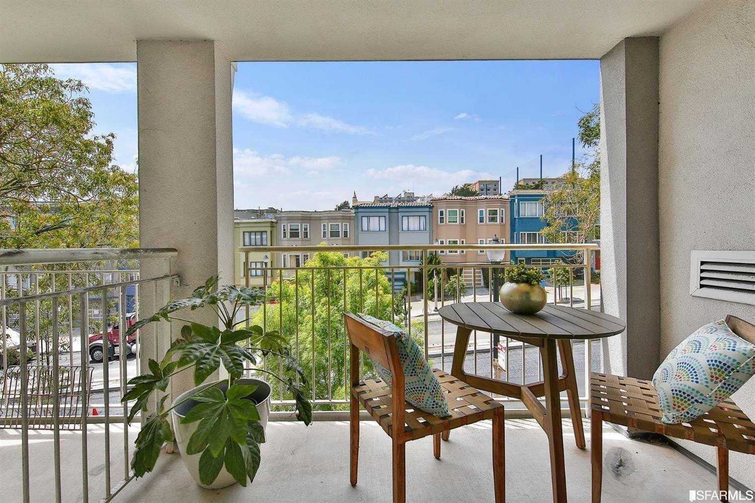 2001 Mcallister Street Unit: 221