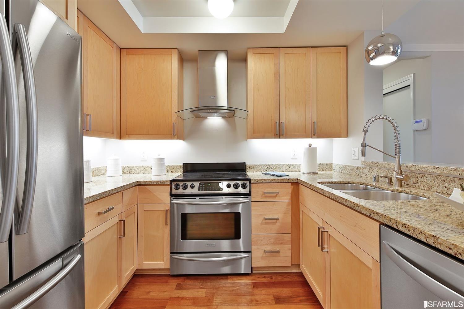 2001 Mcallister Street Unit: 221