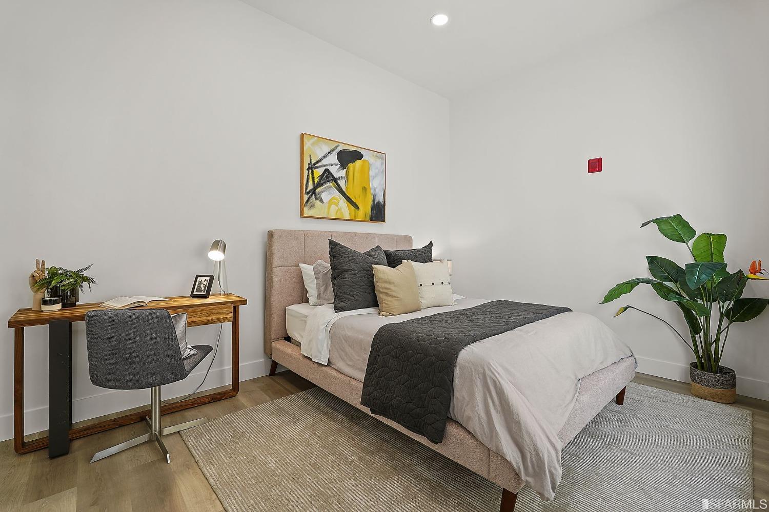 2418 20th Avenue Unit: 103