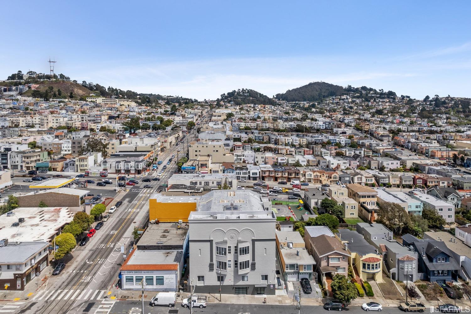 2418 20th Avenue Unit: 103