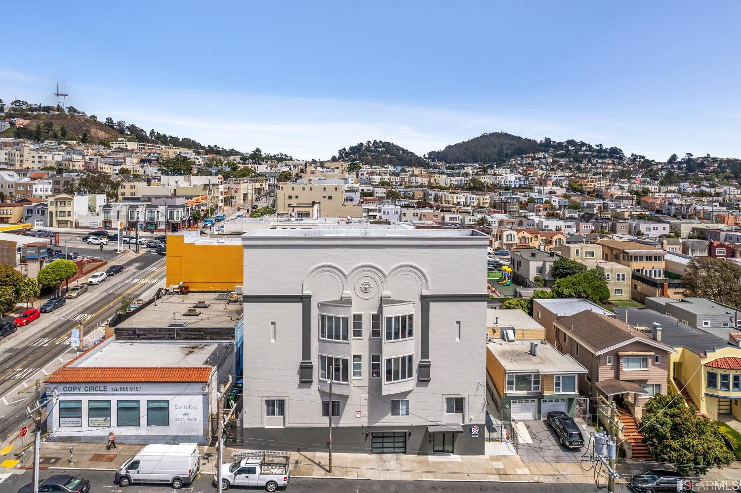 2418 20th Avenue Unit: 103