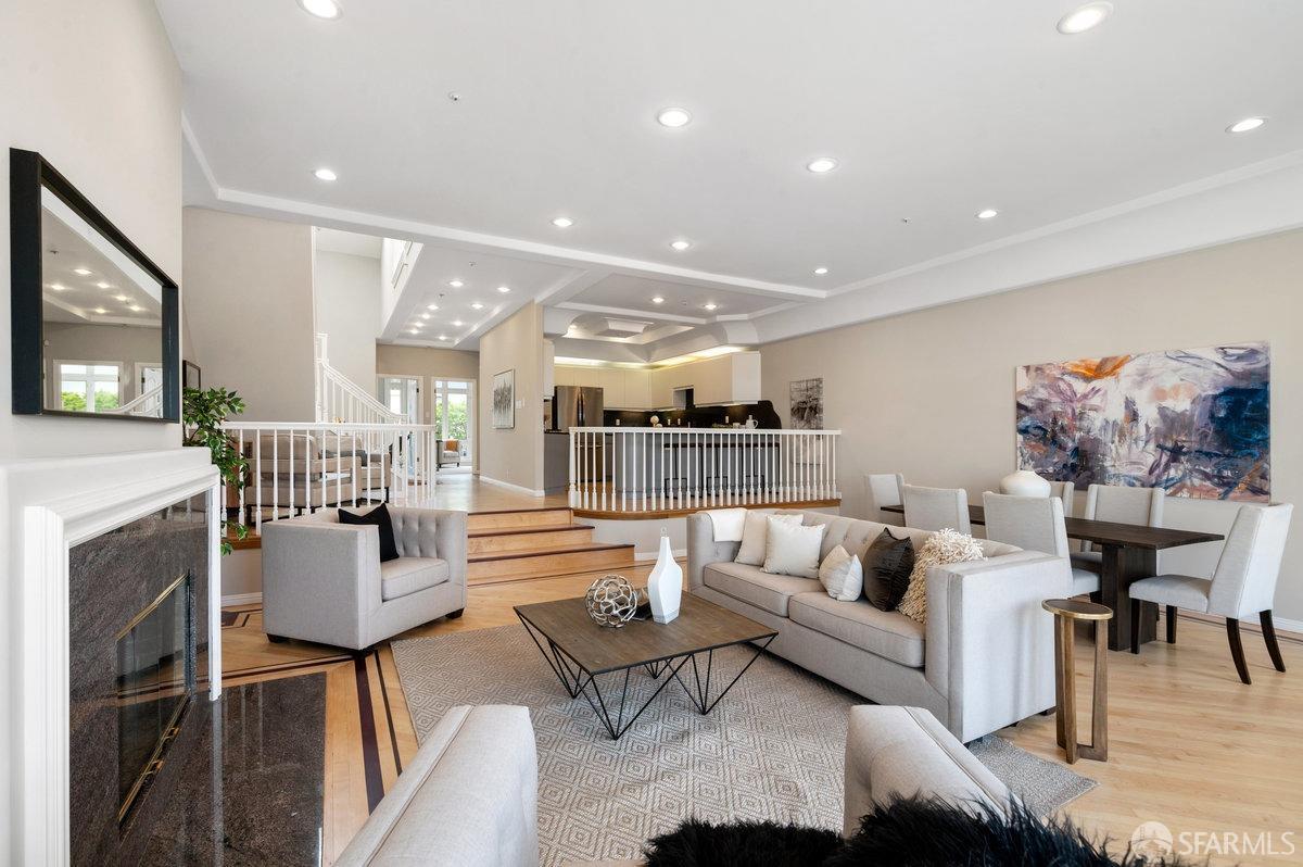 548 Duncan Street Unit: 201