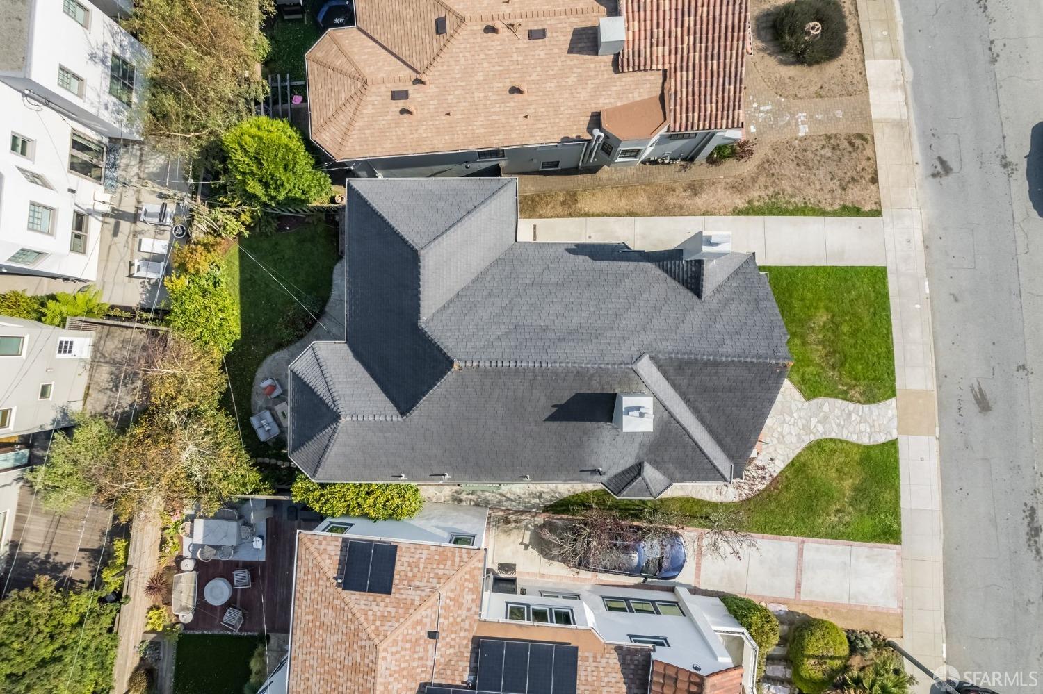 366 Valdez Avenue