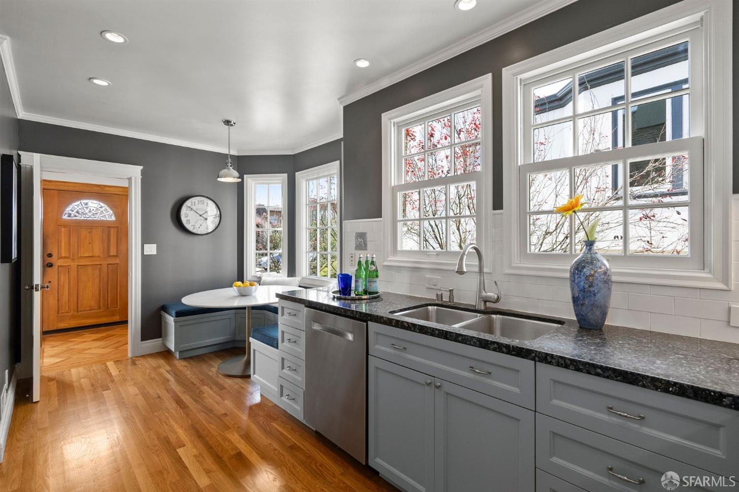 366 Valdez Avenue