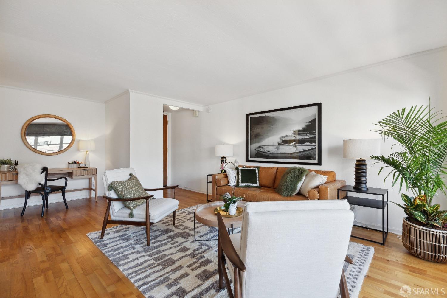 2040 Franklin Street Unit: 607