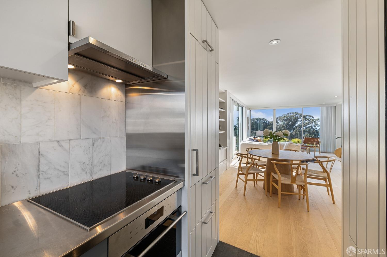 1050 North Point Street Unit: 801