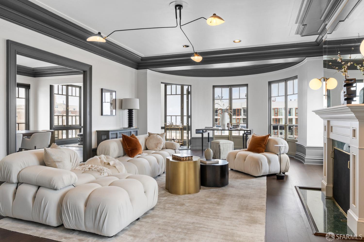 1810 Jackson Street Unit: 5