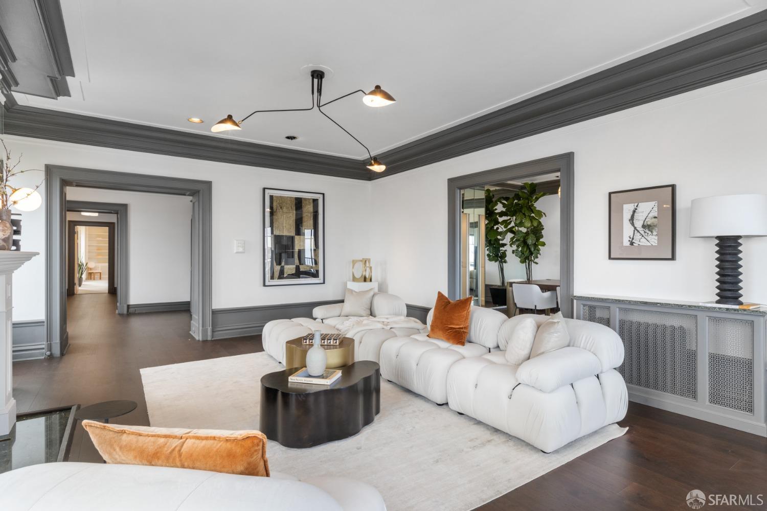 1810 Jackson Street Unit: 5