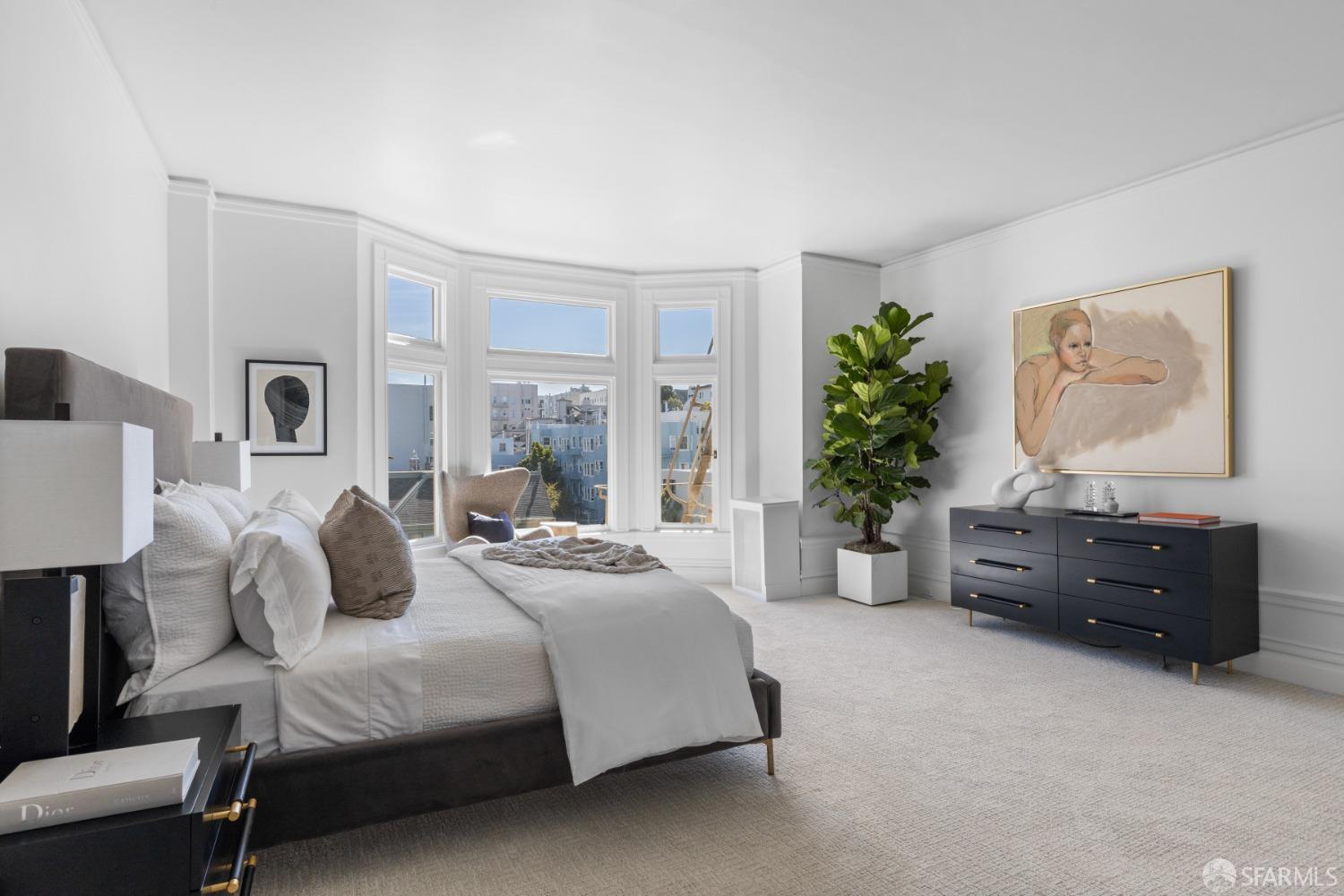 1810 Jackson Street Unit: 5