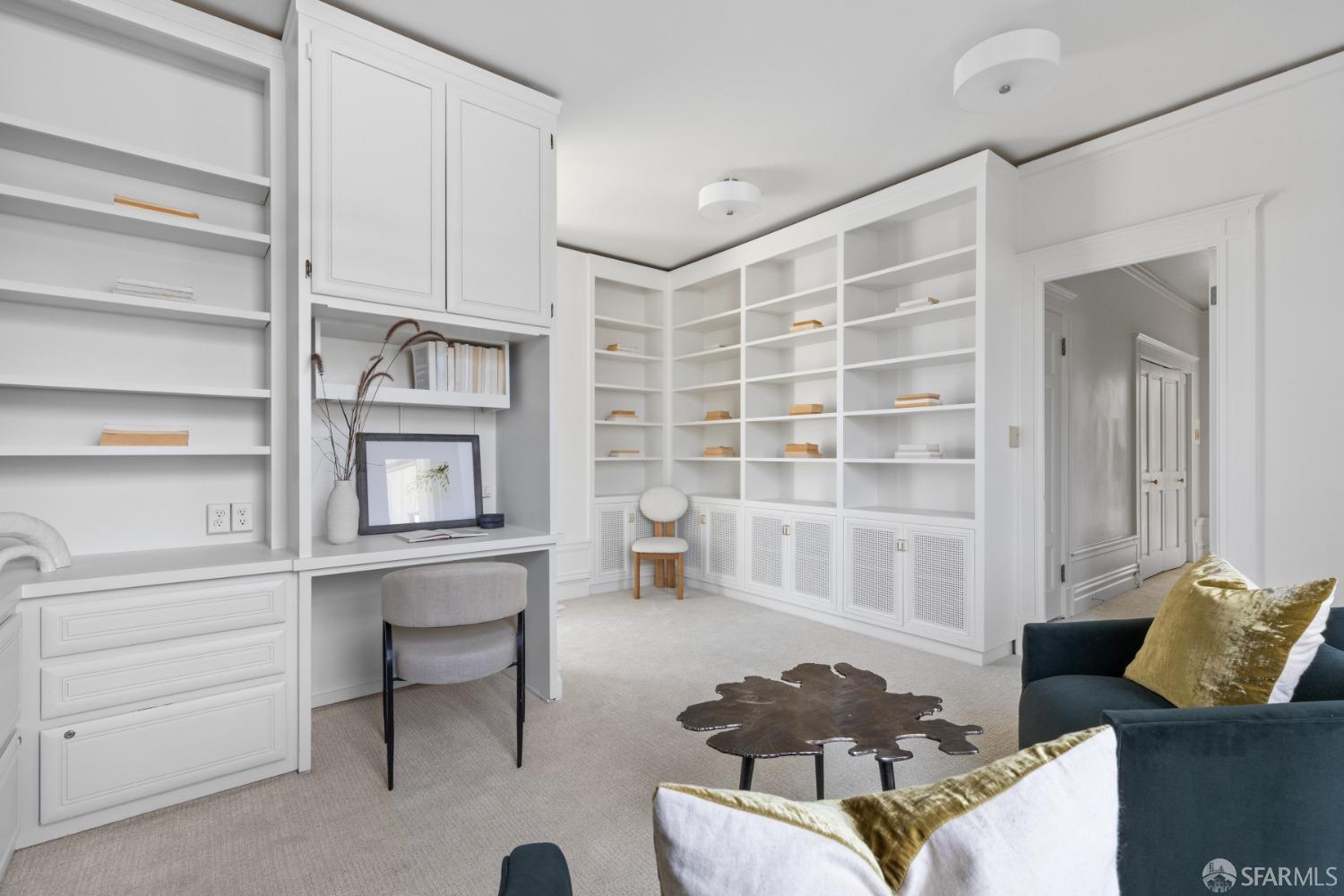 1810 Jackson Street Unit: 5