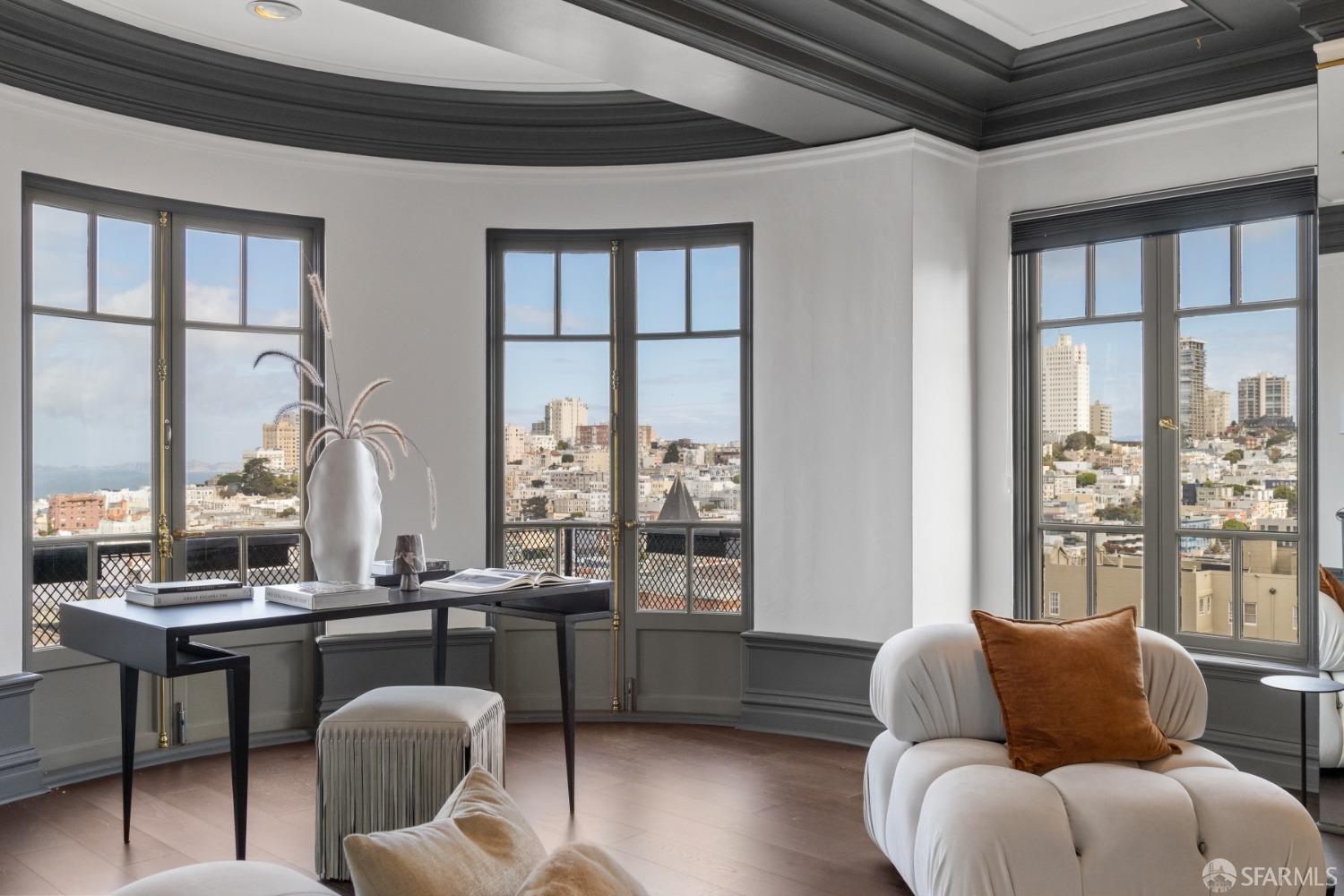 1810 Jackson Street Unit: 5