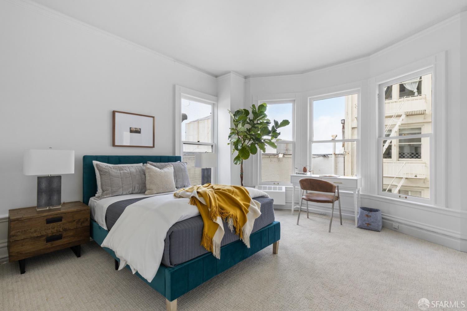1810 Jackson Street Unit: 5