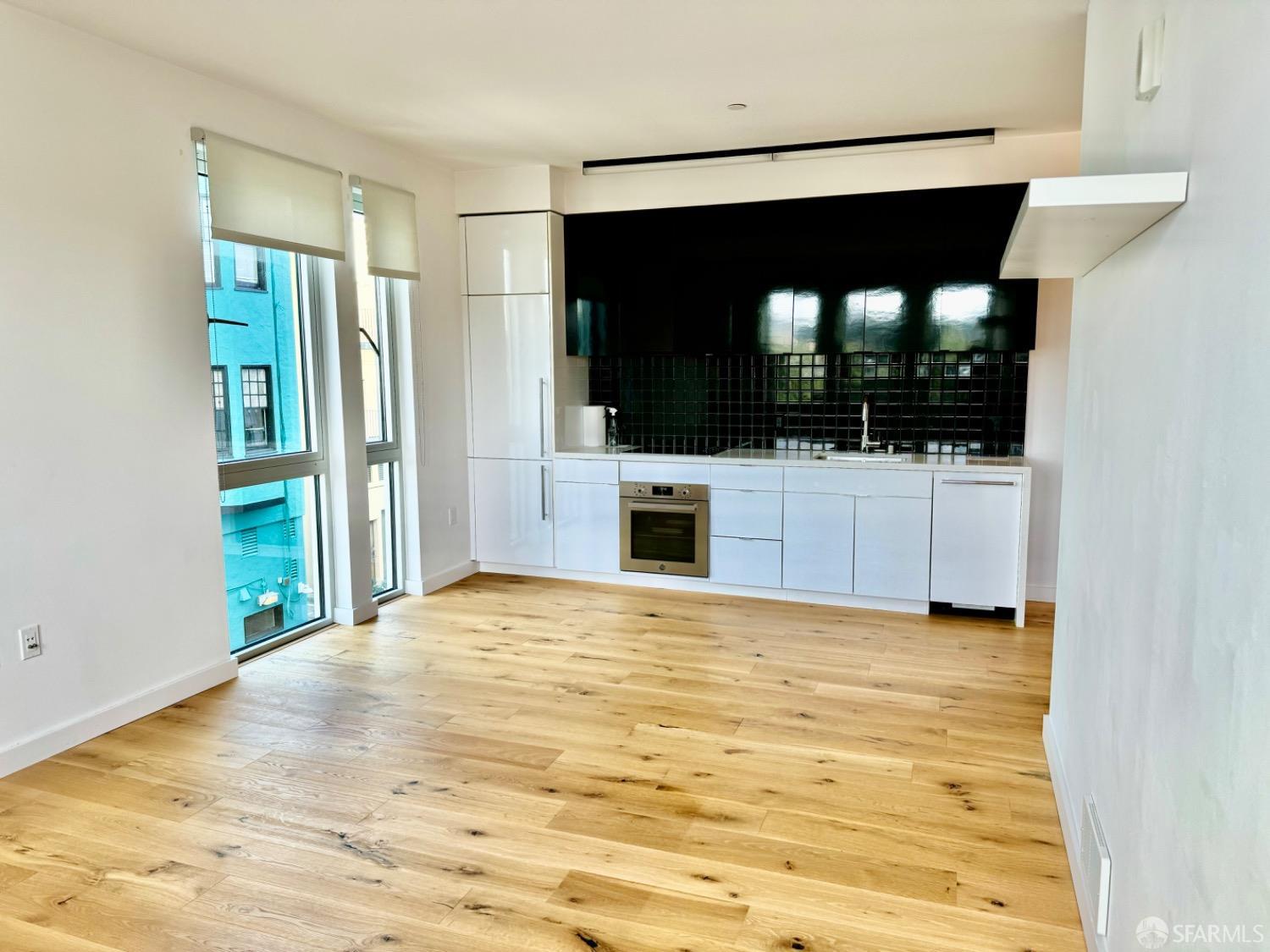 388 Fulton Street Unit: 305