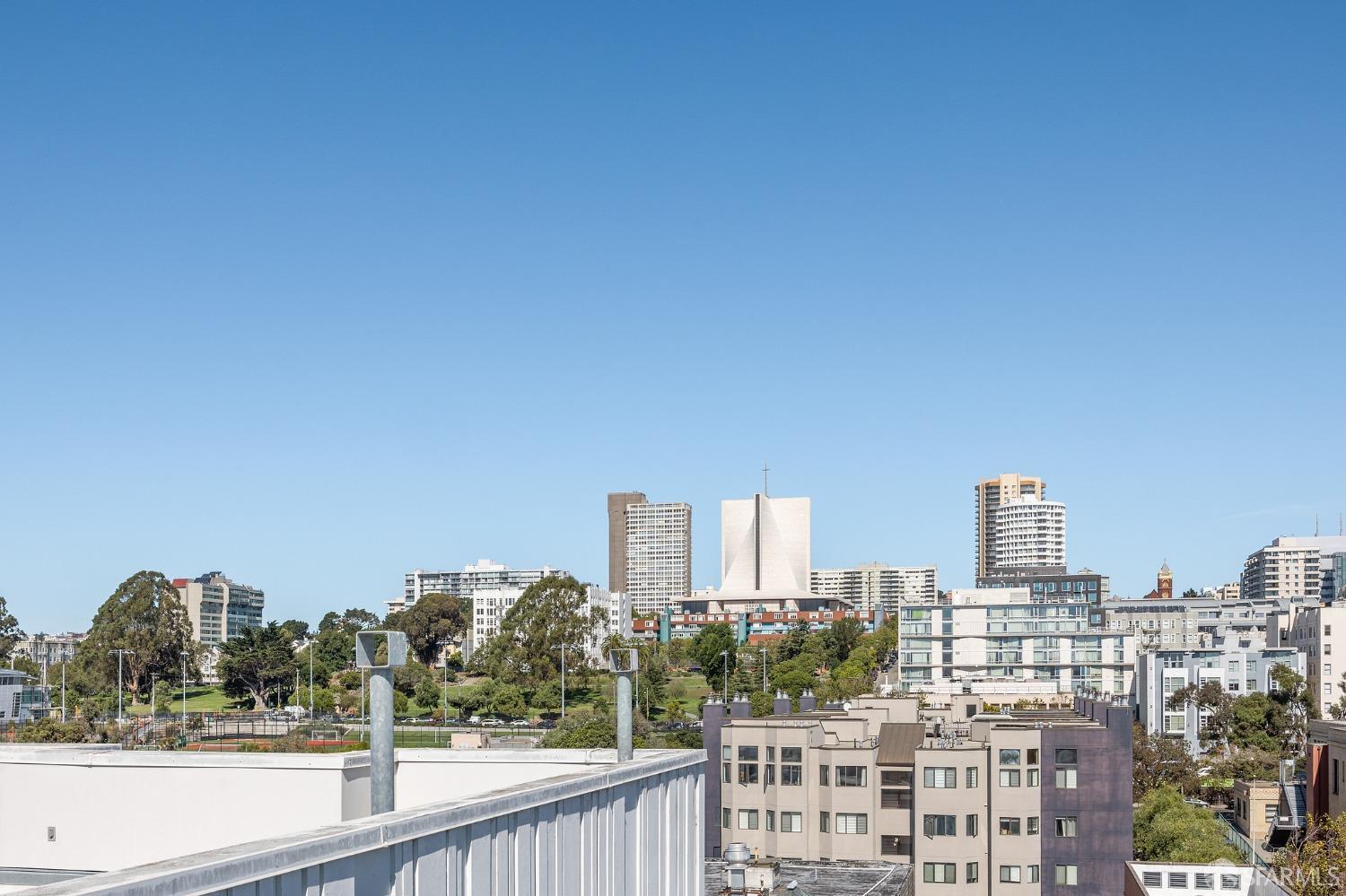 388 Fulton Street Unit: 305