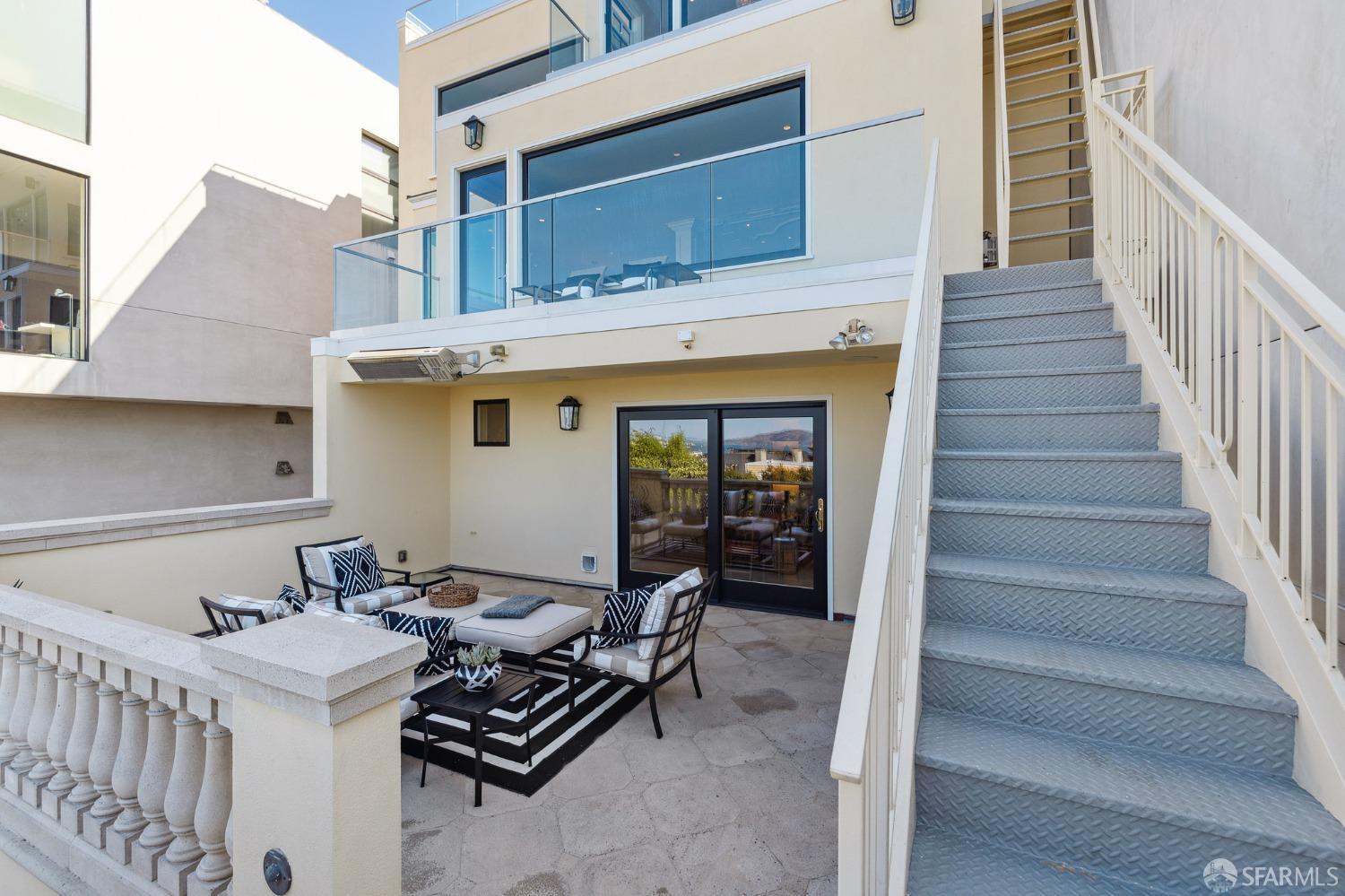 2430 Broadway Street
