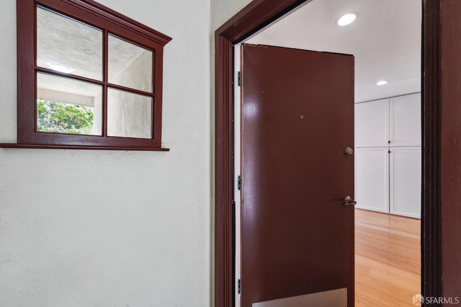 2180 Geary Road Unit: 12