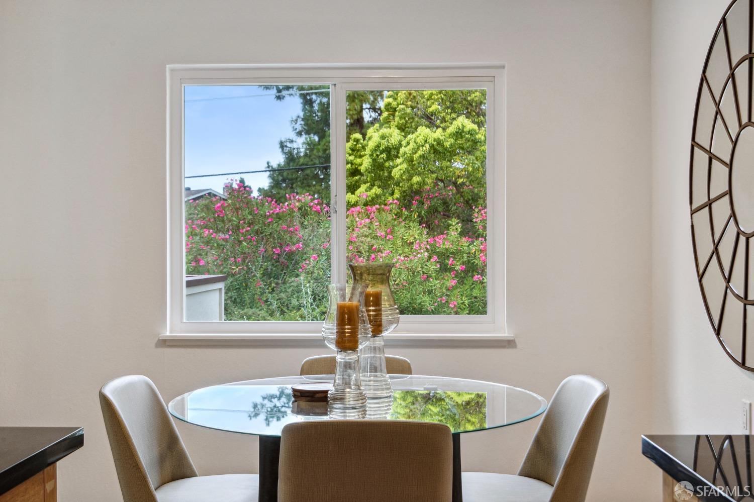 2180 Geary Road Unit: 12