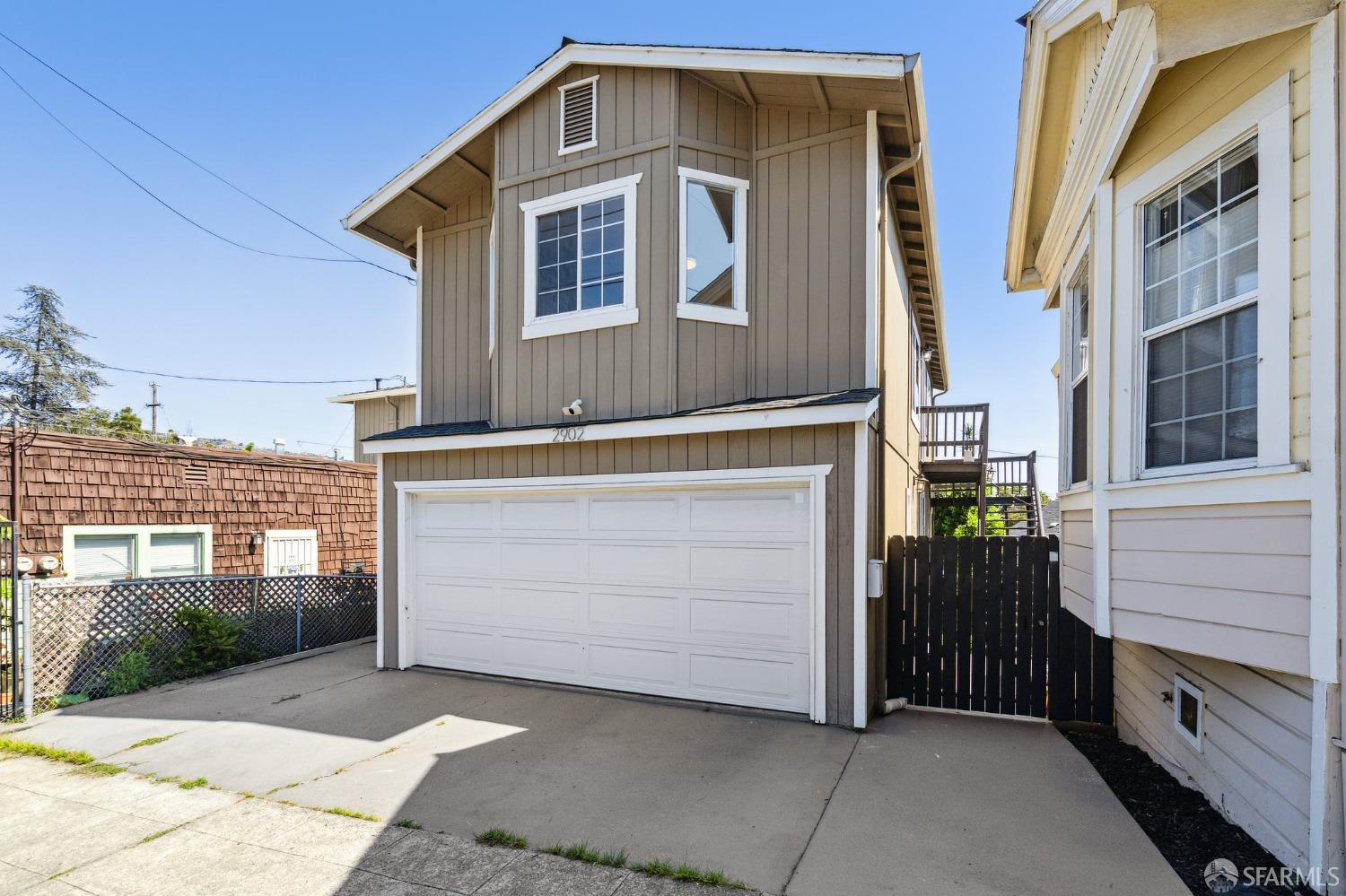 2902 Morcom Avenue
