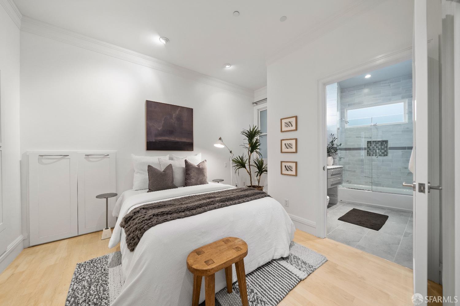 807 Columbus Avenue Unit: 202